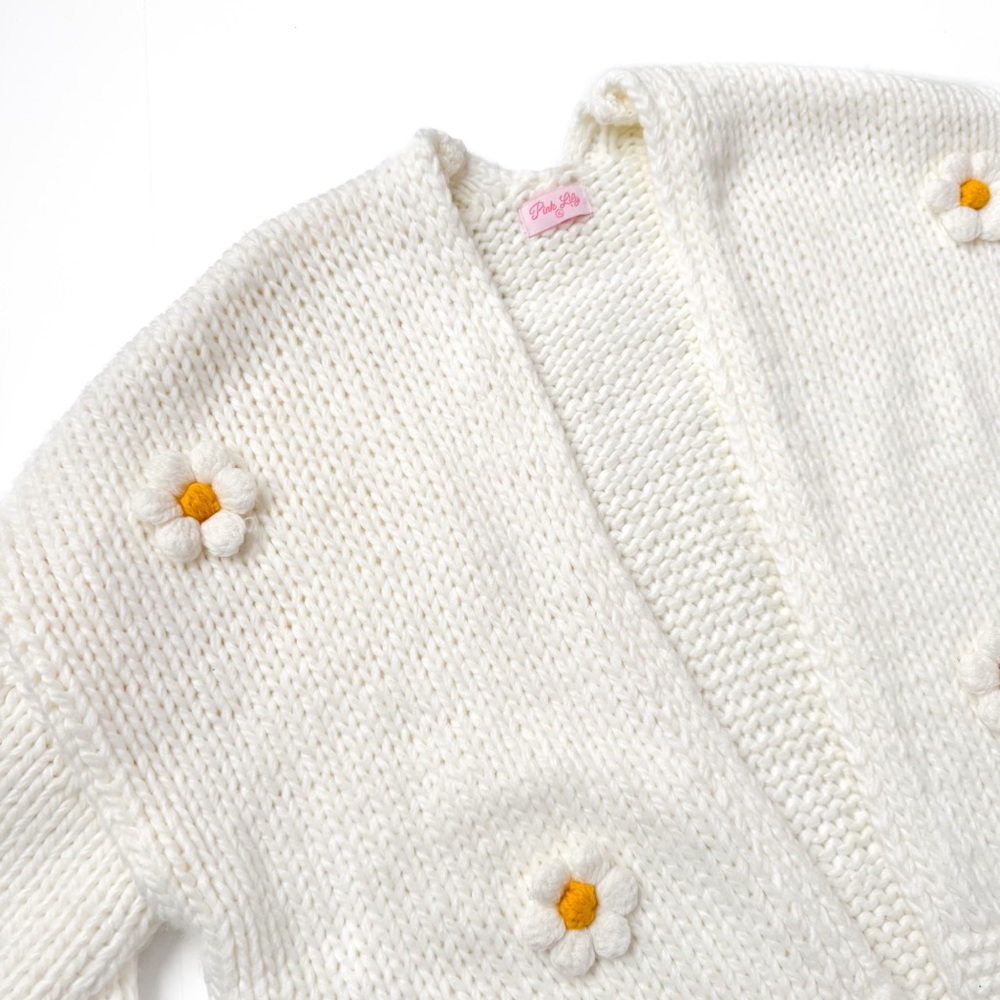 NWOT Knit Flower Cardigan - Picture 4 of 6